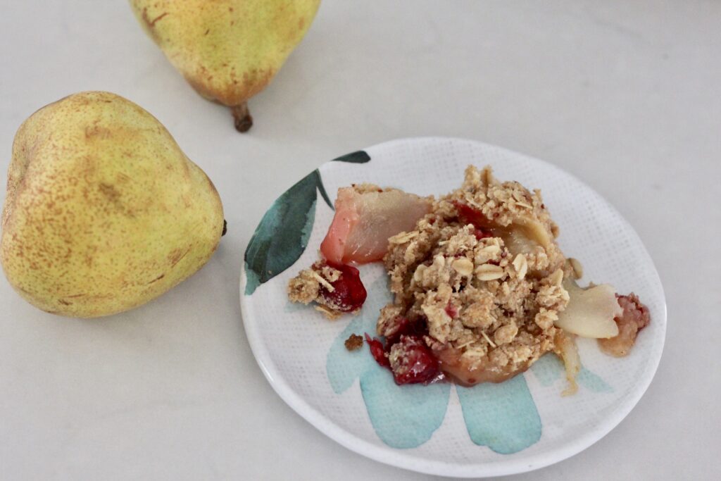 Gluten-Free Cranapple & Pear Crumble